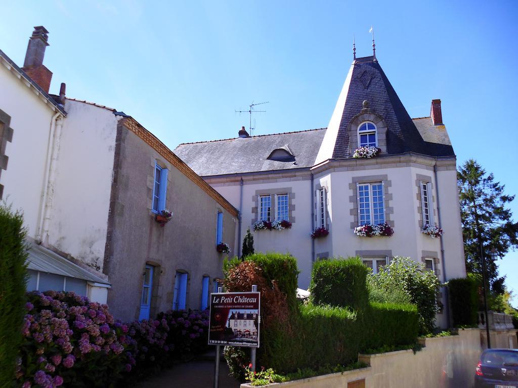 Le Petit Chateau - Tiffauges Proche Puy Dufou Zewnętrze zdjęcie